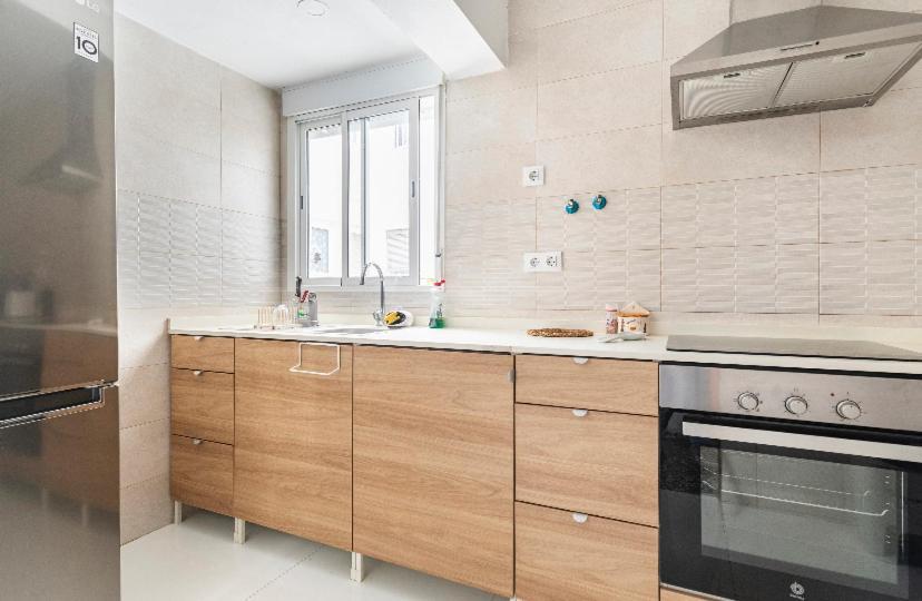 Private Room In Shared Apartment Valencia Workstay Exterior foto